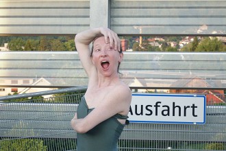 Liquid Loft "STAND-ALONES" © Rudolf Sagmeister