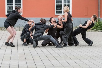 Liquid Loft / Chris Haring "Foreign Tongues" © Stefan Hauer