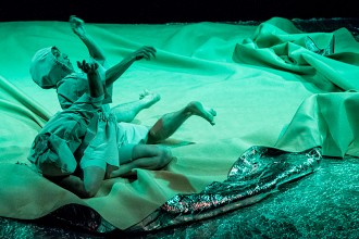 Demestri & Lefeuvre  (BE), GLITCH   © Stefan Hauer