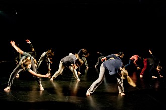 James Wilton Dance & Junges Ensemble Vorarlberg © Stefan Hauer